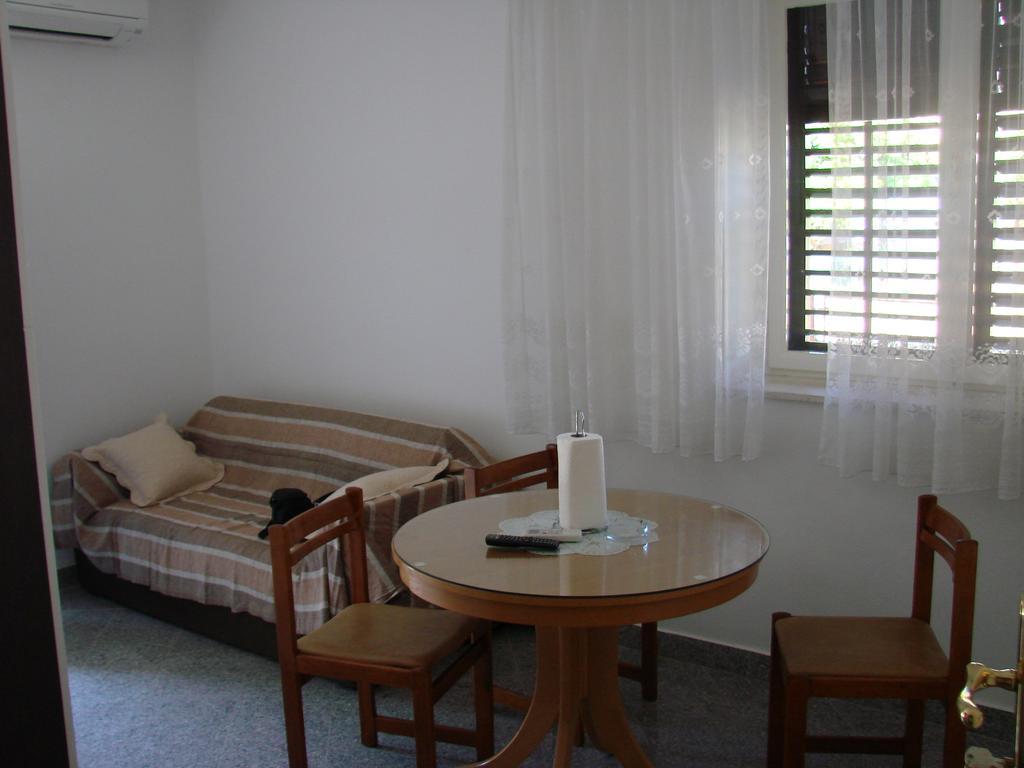 Apartment Matija โตรกีร์ ห้อง รูปภาพ
